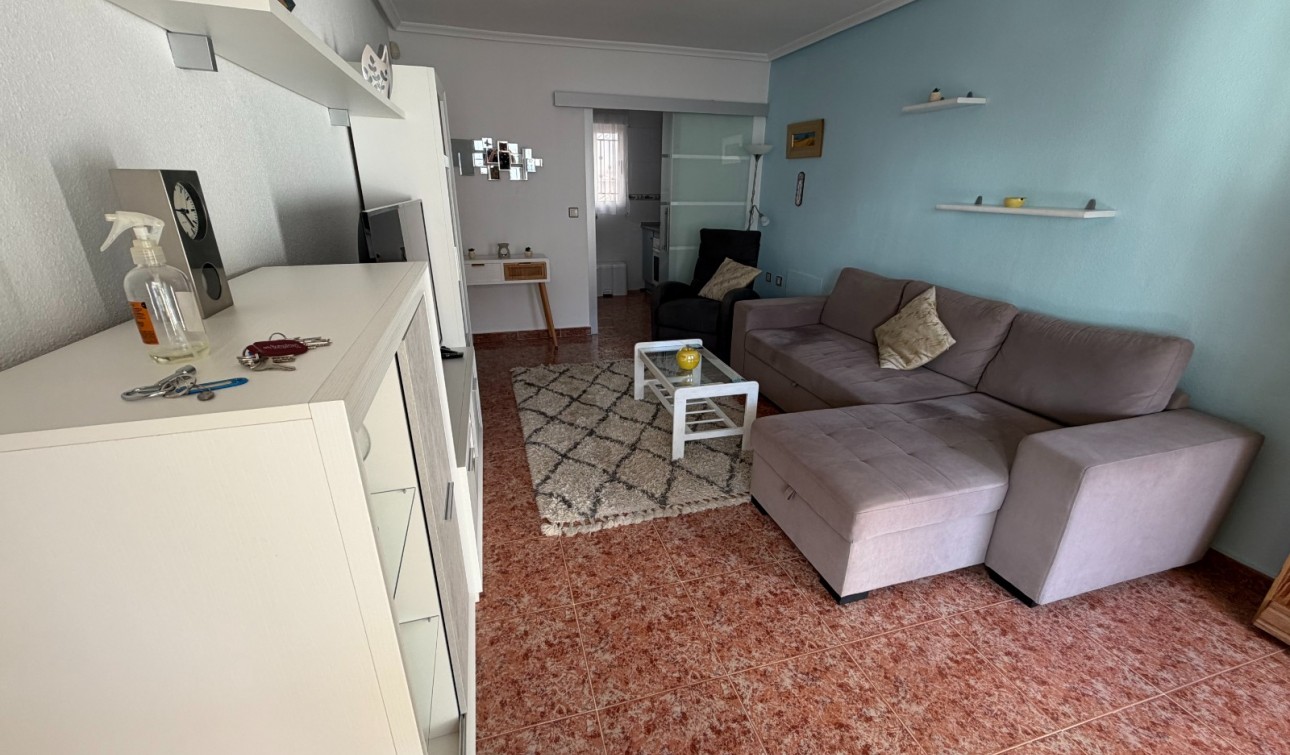 Resale - Apartment / Flat - Orihuela - Entre Naranjos