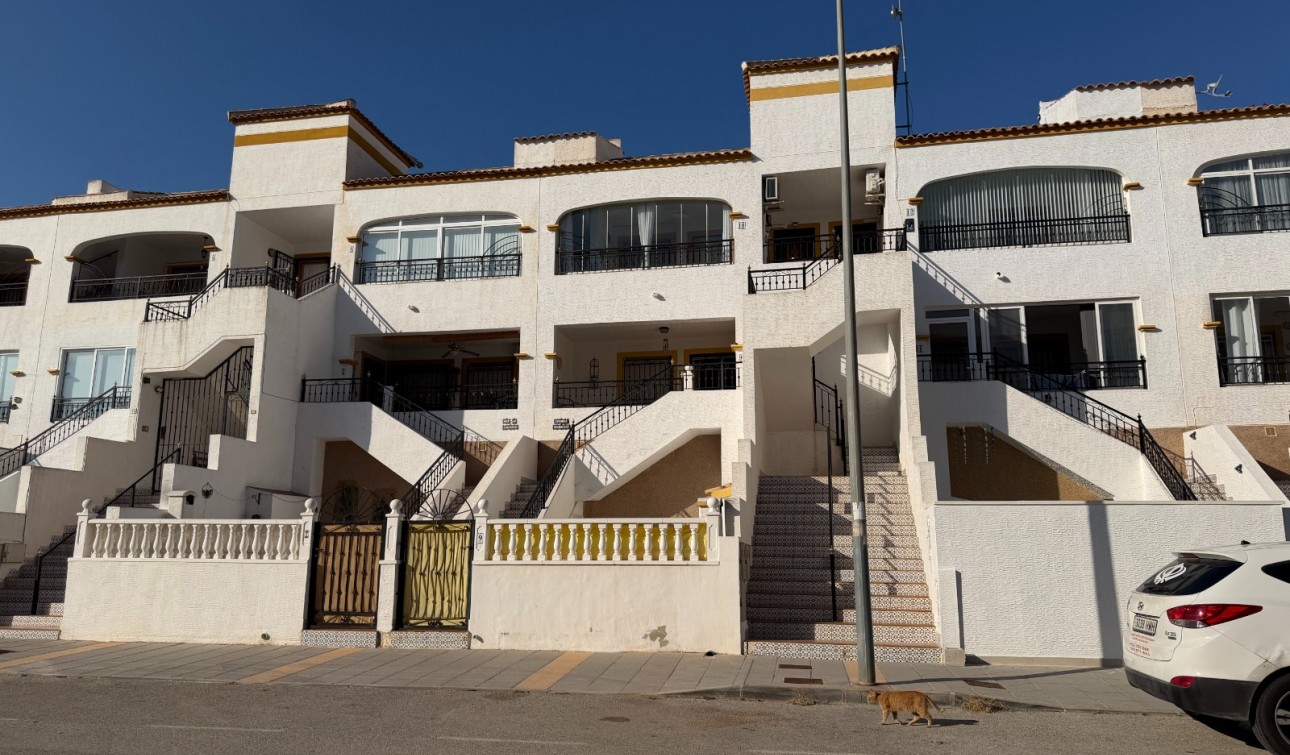 Resale - Apartment / Flat - Orihuela - Entre Naranjos