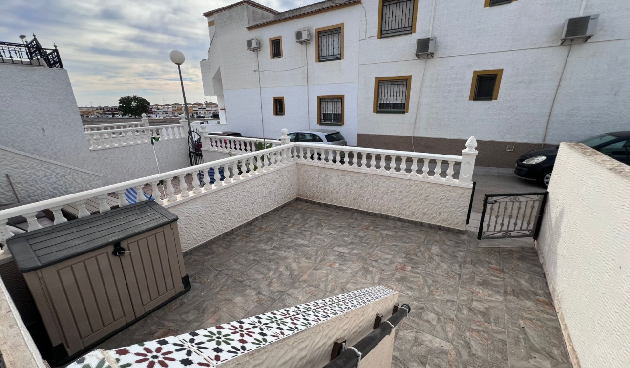 Resale - Apartment / Flat - Orihuela - Entre Naranjos