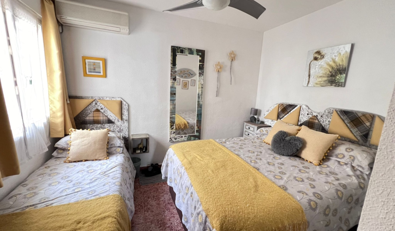 Resale - Apartment / Flat - Orihuela - Entre Naranjos