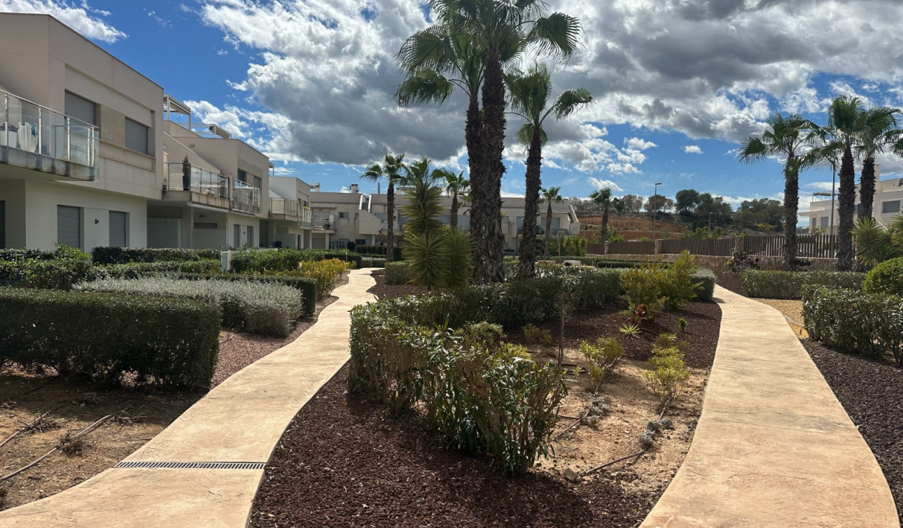 Resale - Apartment / Flat - Orihuela - Entre Naranjos
