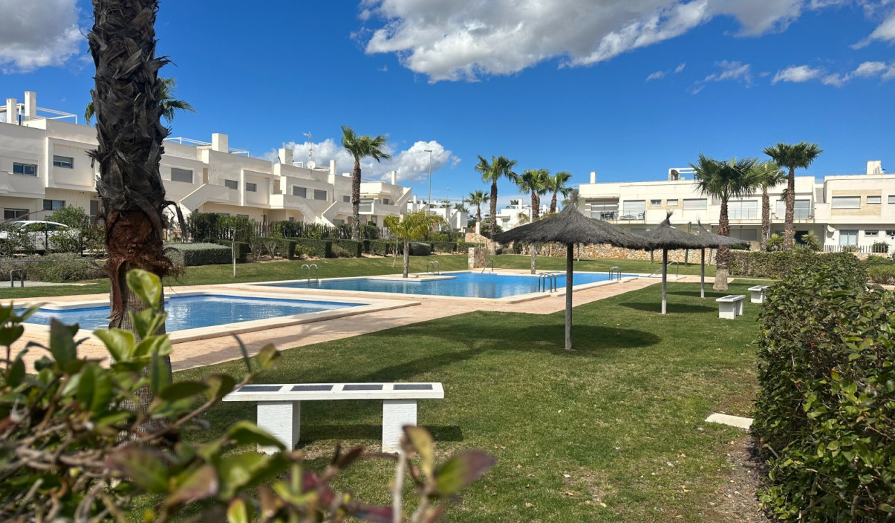 Resale - Apartment / Flat - Orihuela - Entre Naranjos