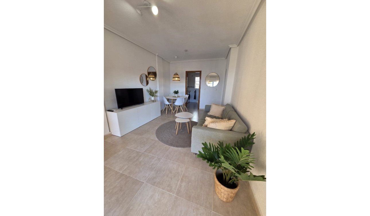 Resale - Apartment / Flat - Orihuela - Los Balcones