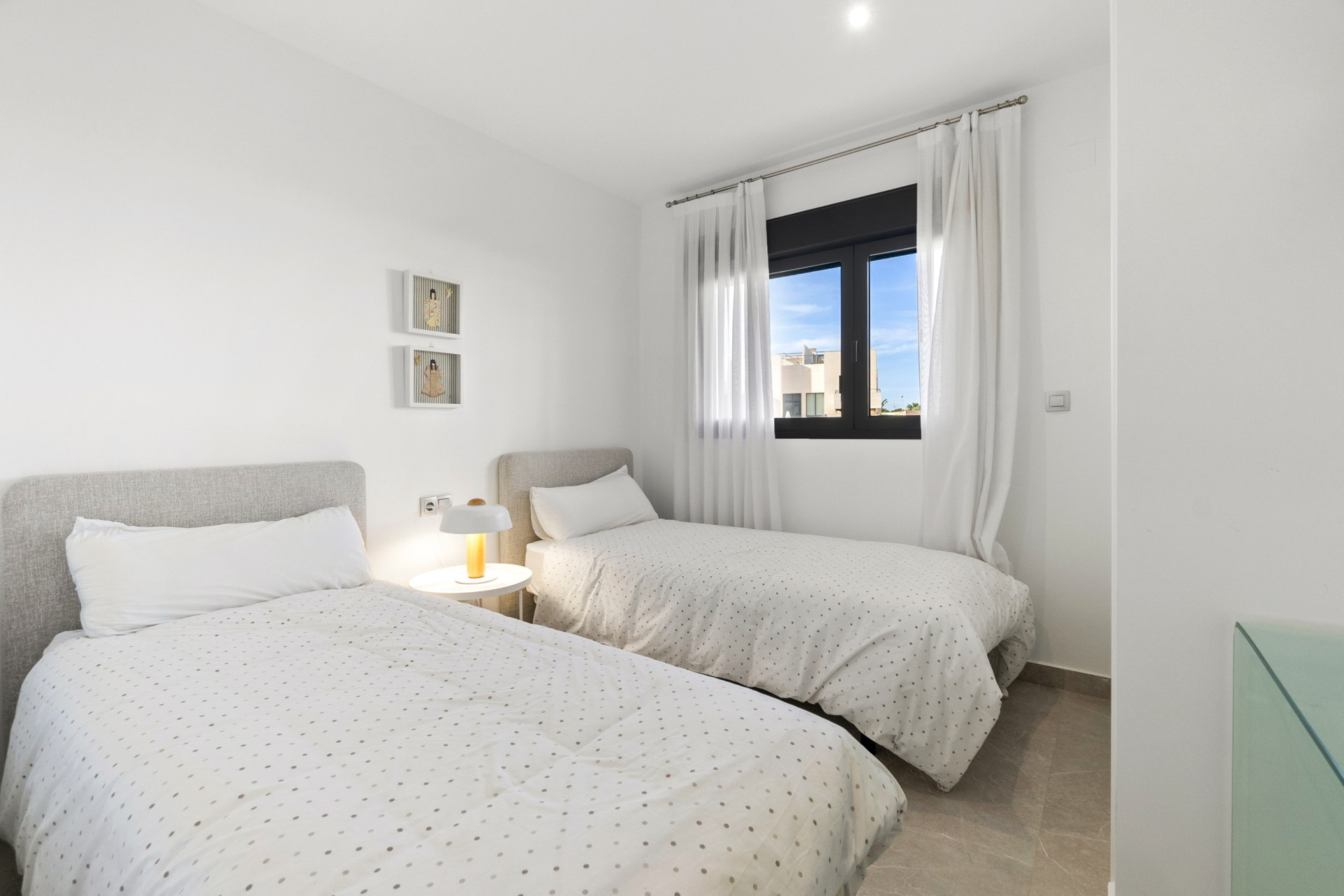 Resale - Apartment / Flat - Orihuela - Orihuela Costa
