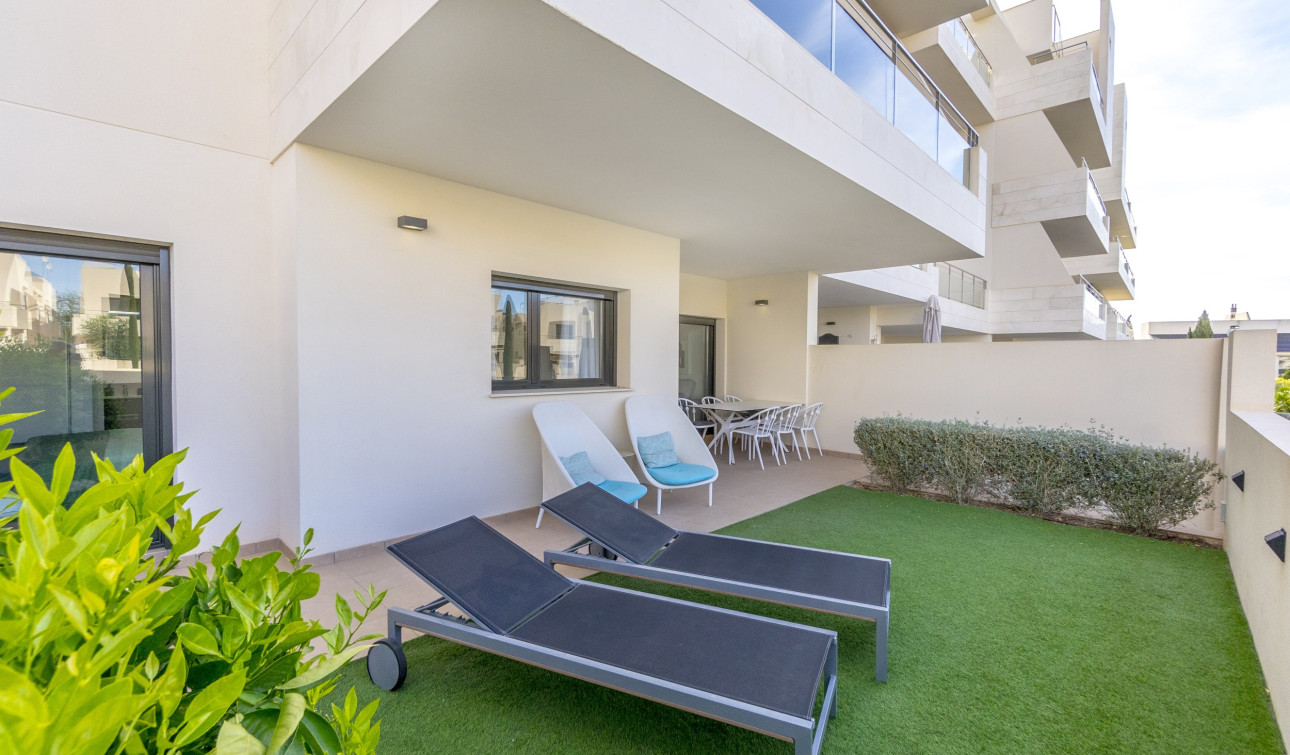 Resale - Apartment / Flat - Orihuela - Orihuela Costa