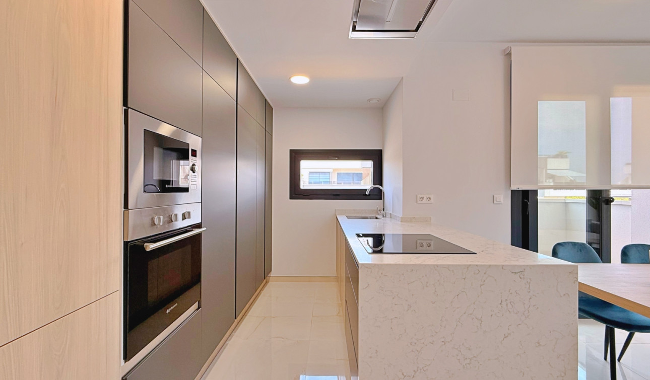 Resale - Apartment / Flat - Orihuela - Orihuela Costa