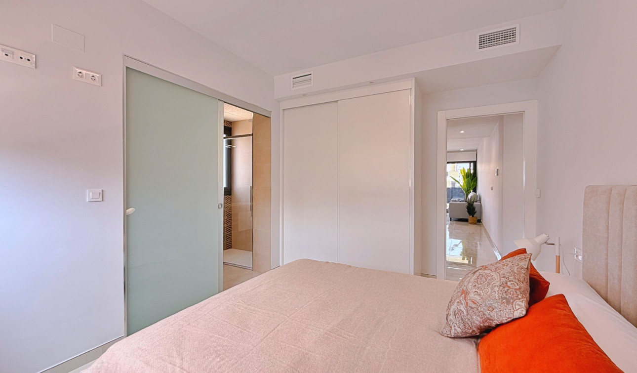 Resale - Apartment / Flat - Orihuela - Orihuela Costa