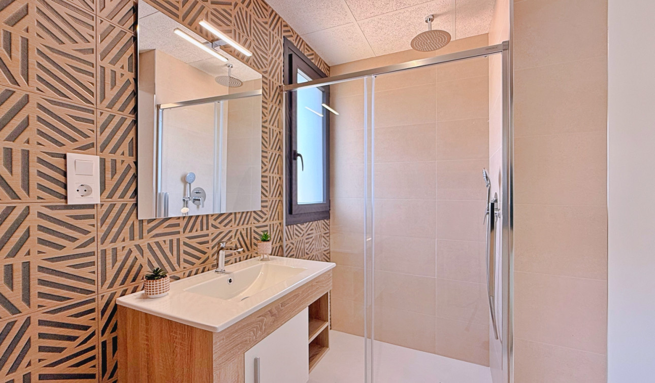 Resale - Apartment / Flat - Orihuela - Orihuela Costa