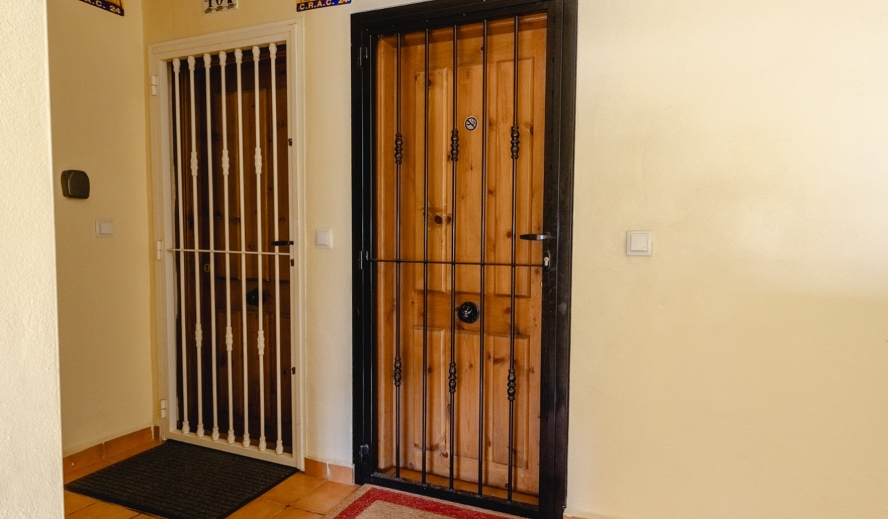Resale - Apartment / Flat - Orihuela - Orihuela Costa