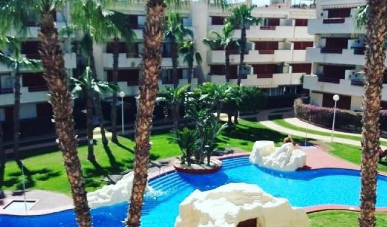 Resale - Apartment / Flat - Orihuela - Playa Flamenca