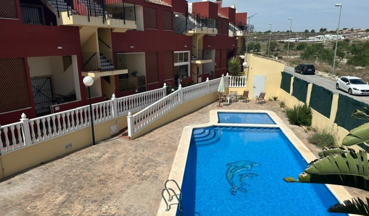 Resale - Apartment / Flat - Orihuela - Torremendo