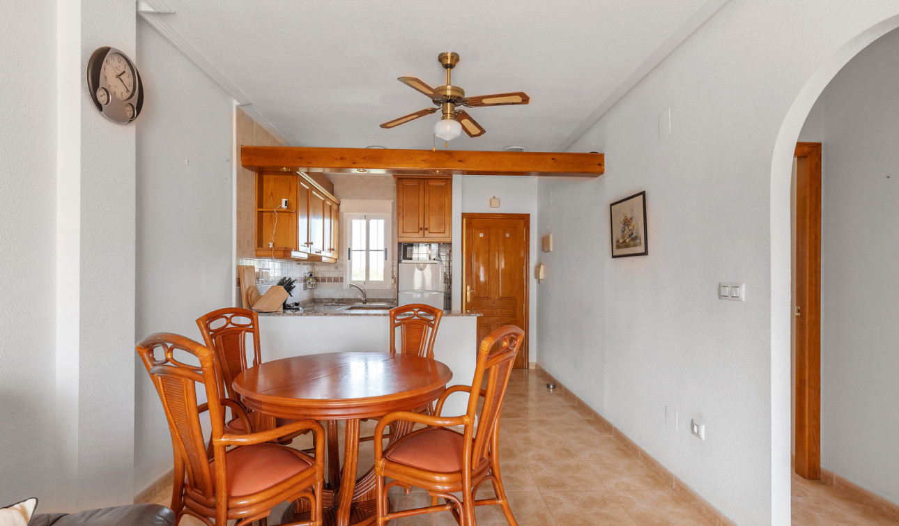 Resale - Apartment / Flat - Orihuela - Villamartin