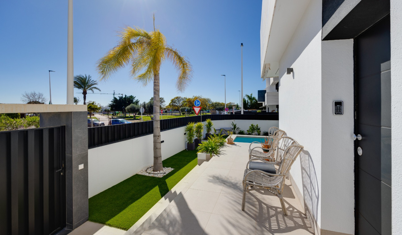 Resale - Apartment / Flat - Pilar de la Horadada - Costa Blanca Sur