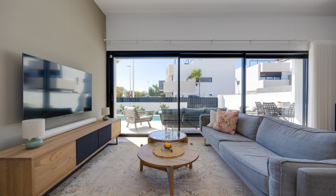 Resale - Apartment / Flat - Pilar de la Horadada - Costa Blanca Sur