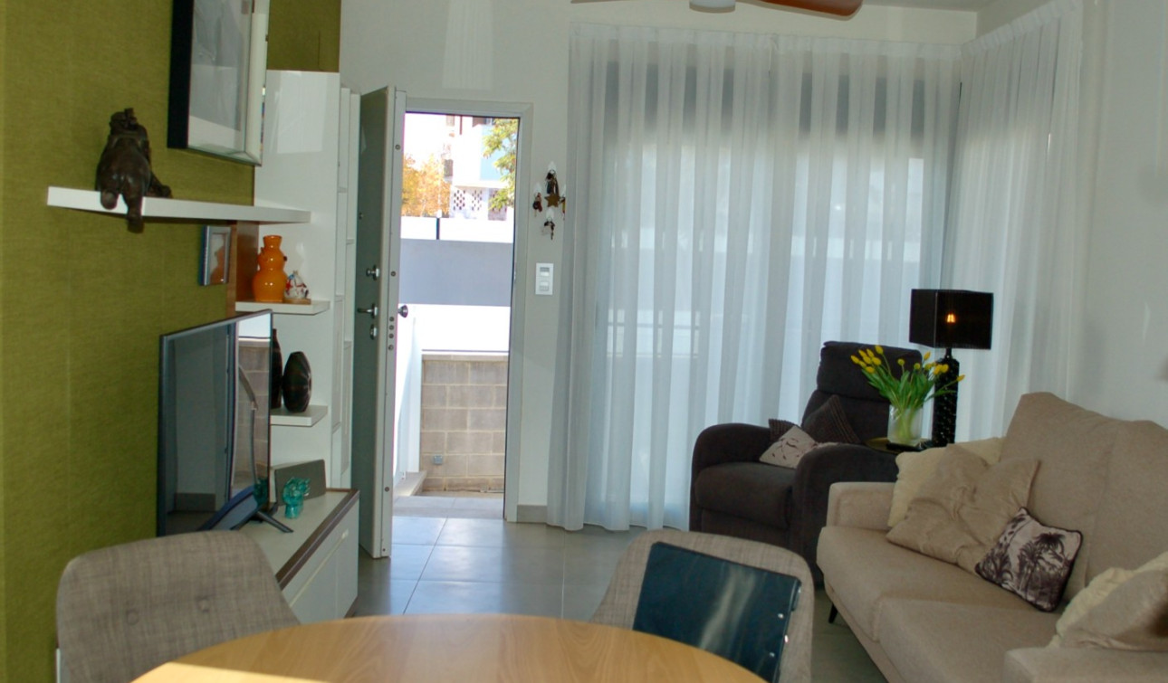 Resale - Apartment / Flat - Pilar de la Horadada - La Rambla