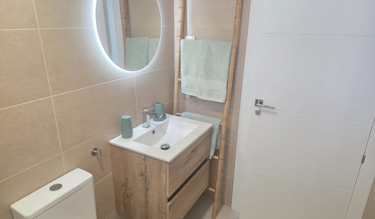Resale - Apartment / Flat - Pilar de la Horadada - Lo Romero Golf