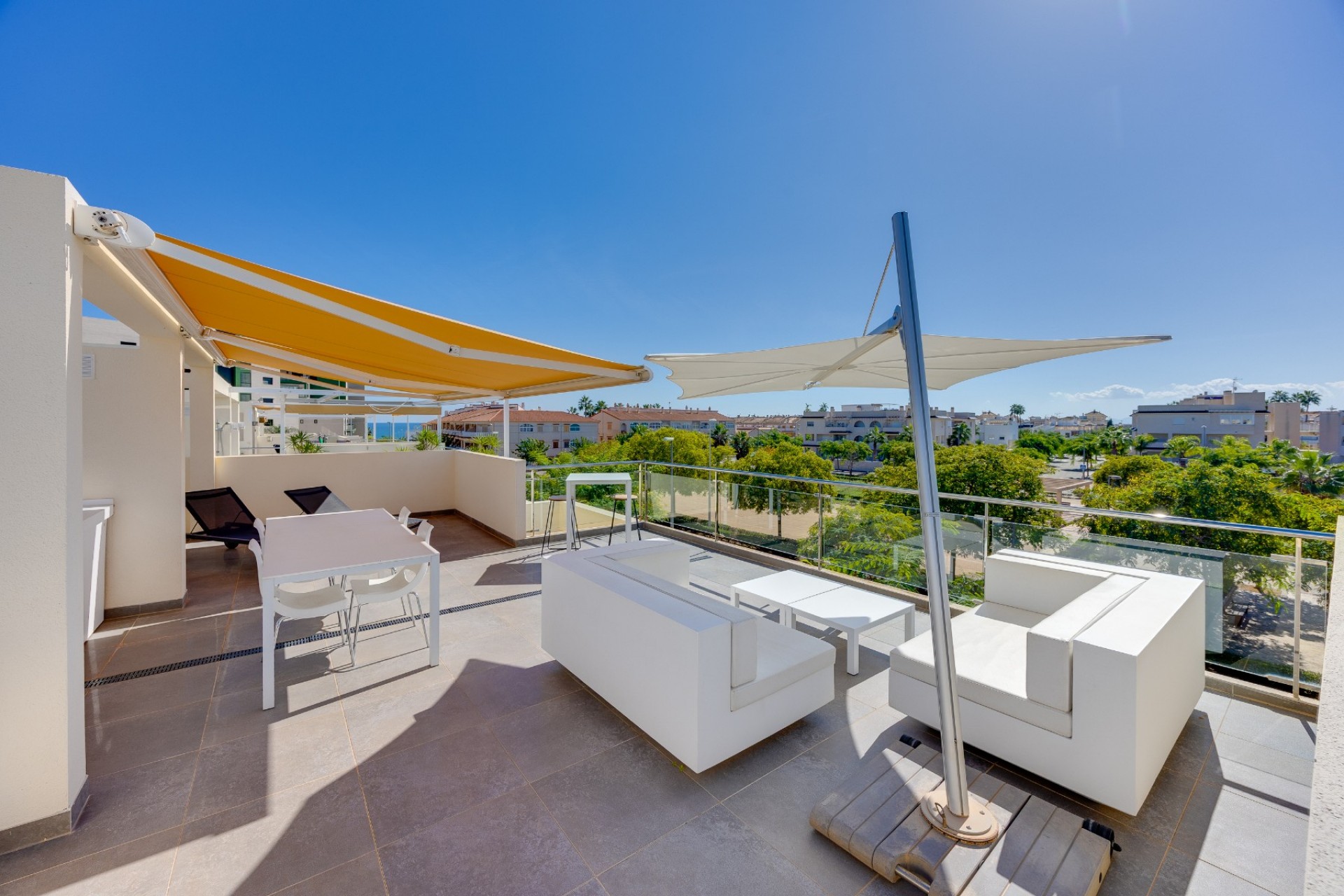 Resale - Apartment / Flat - Pilar de la Horadada - Mil Palmeras