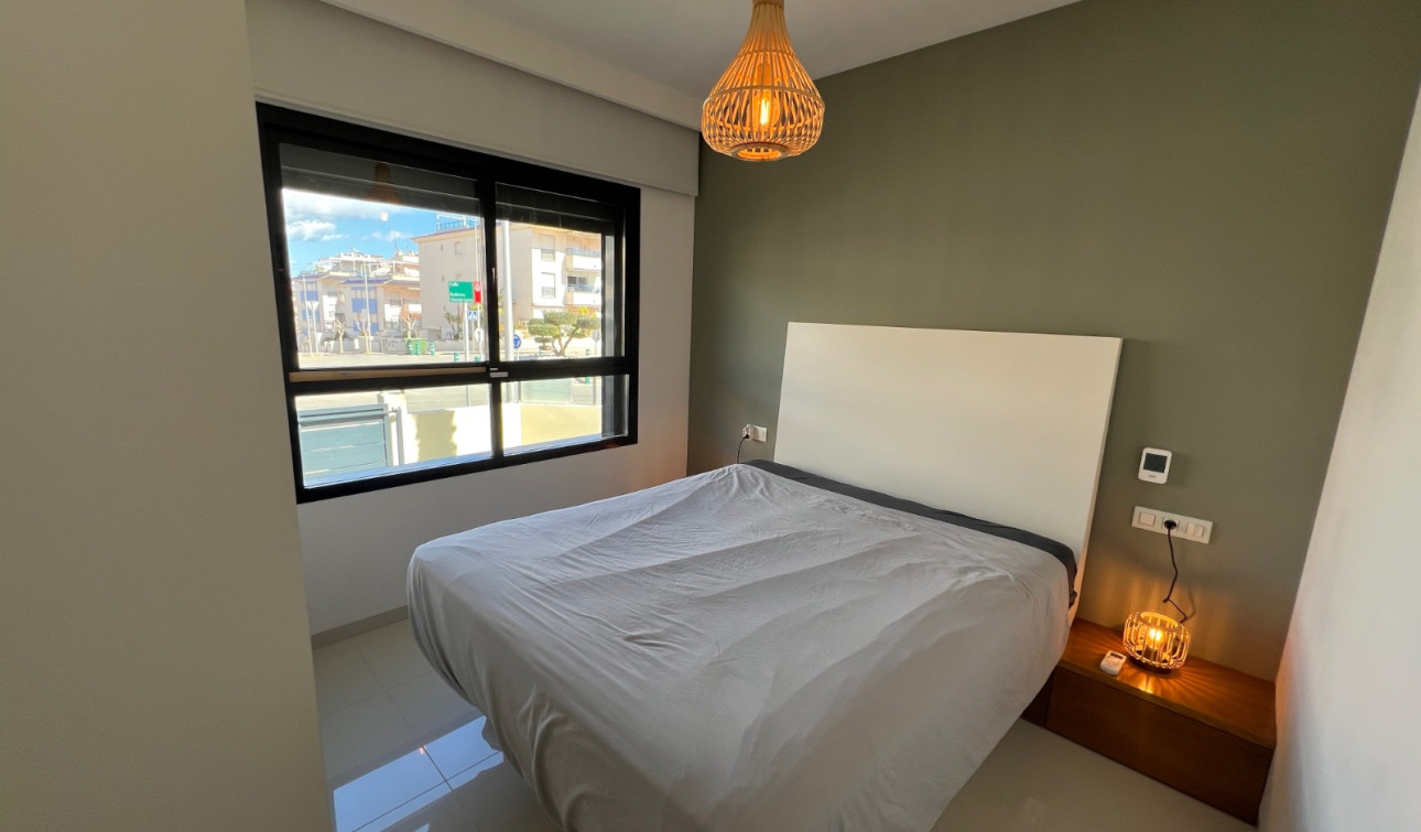 Resale - Apartment / Flat - Pilar de la Horadada - Mil Palmeras