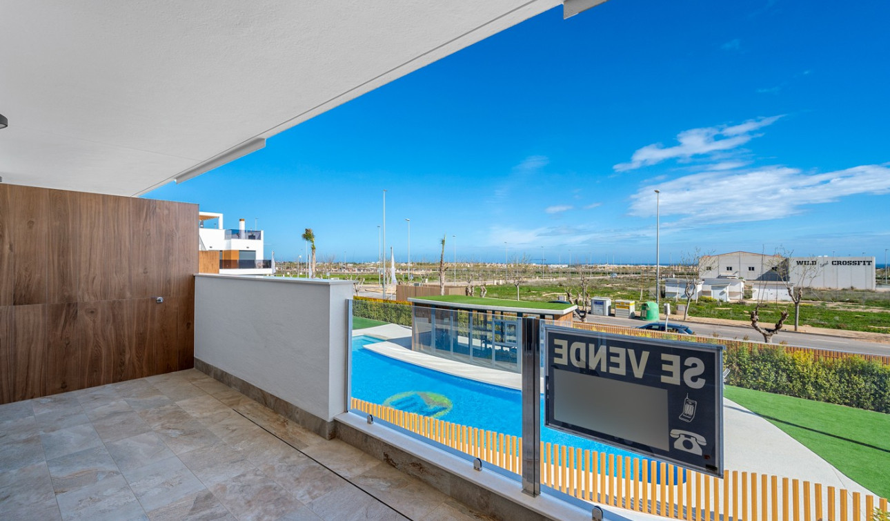 Resale - Apartment / Flat - Pilar de la Horadada - Torre De La Horadada