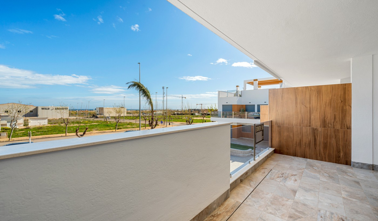 Resale - Apartment / Flat - Pilar de la Horadada - Torre De La Horadada