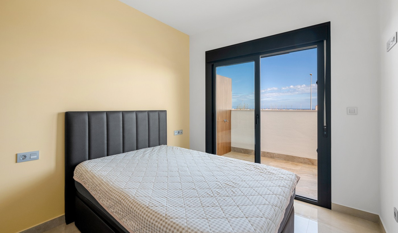 Resale - Apartment / Flat - Pilar de la Horadada - Torre De La Horadada