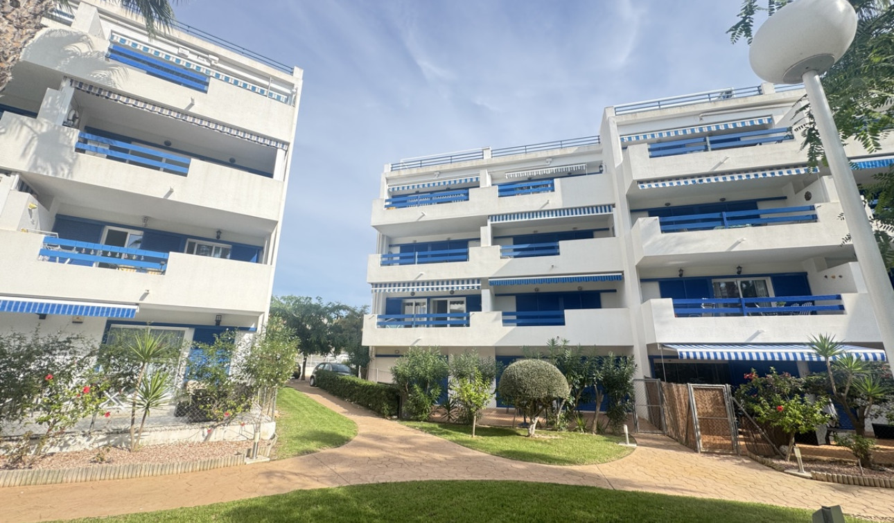 Resale - Apartment / Flat - Playa Flamenca
