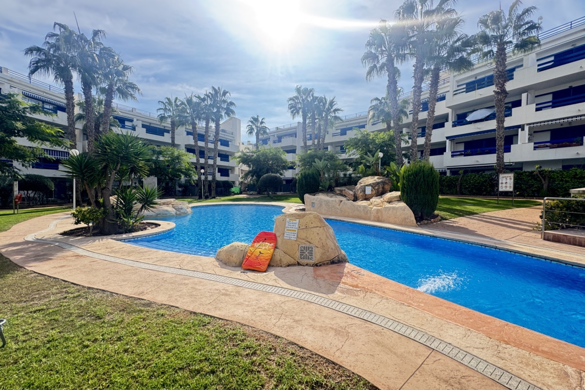 Resale - Apartment / Flat - Playa Flamenca