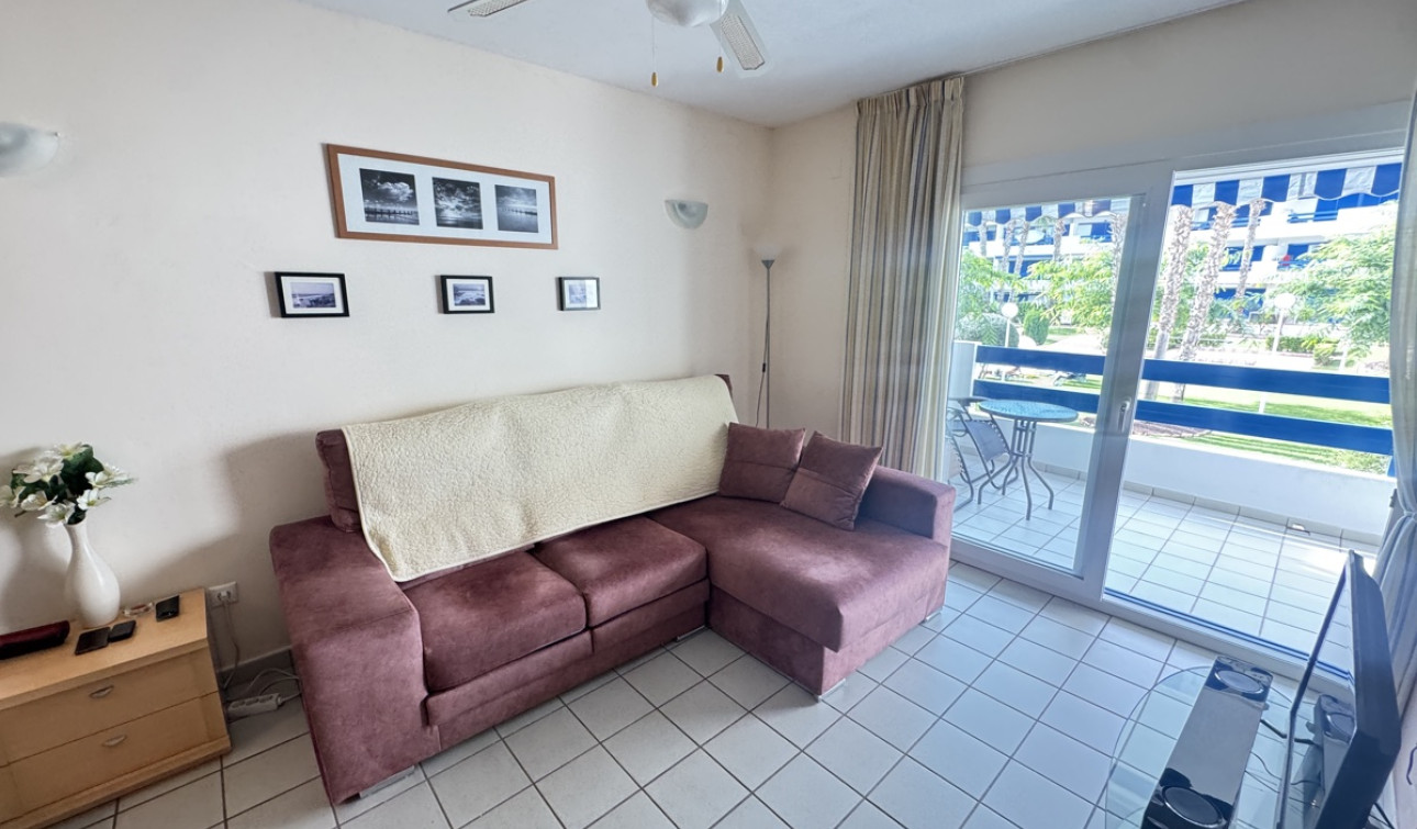 Resale - Apartment / Flat - Playa Flamenca