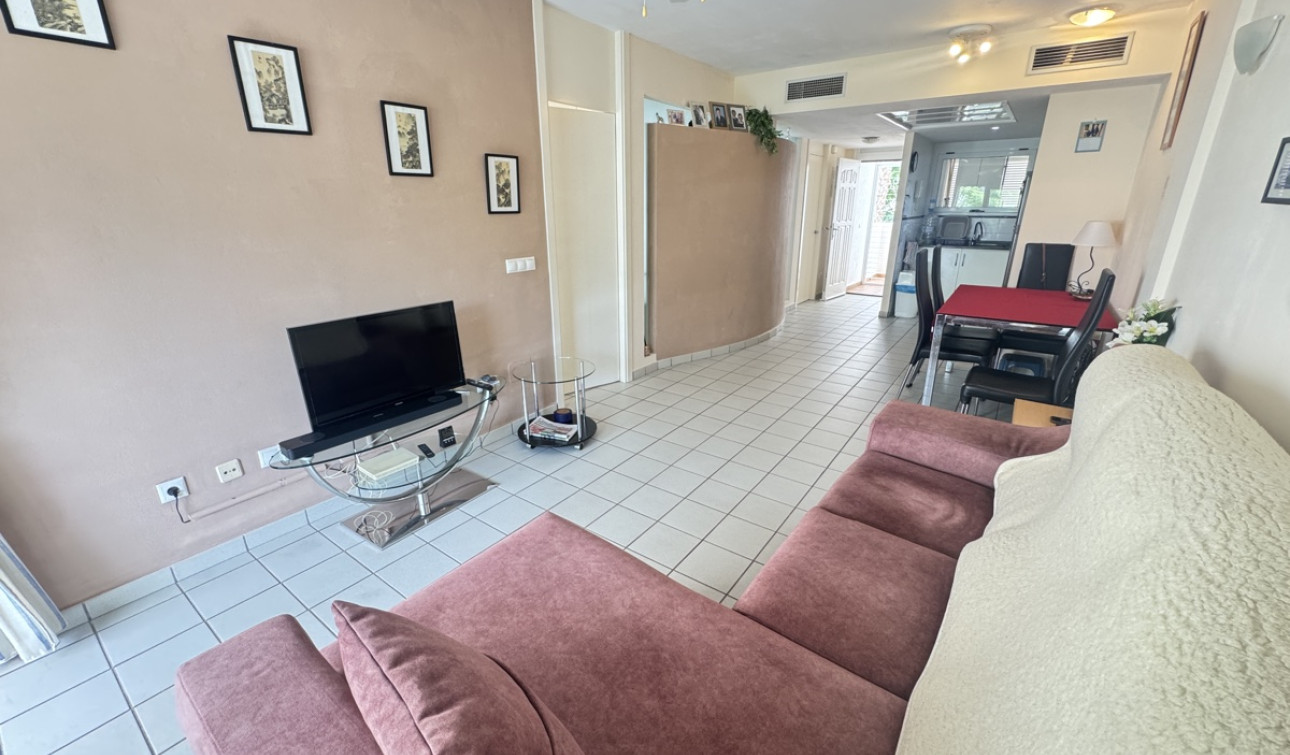 Resale - Apartment / Flat - Playa Flamenca