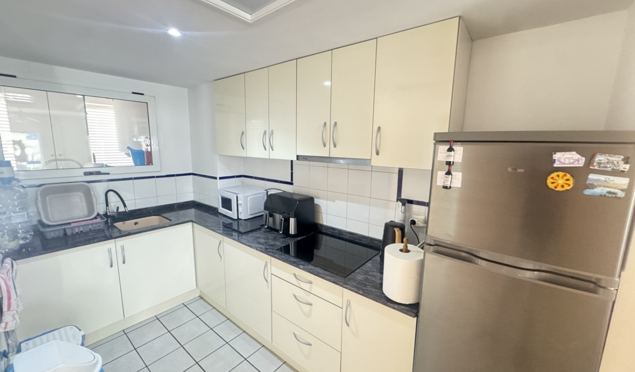 Resale - Apartment / Flat - Playa Flamenca