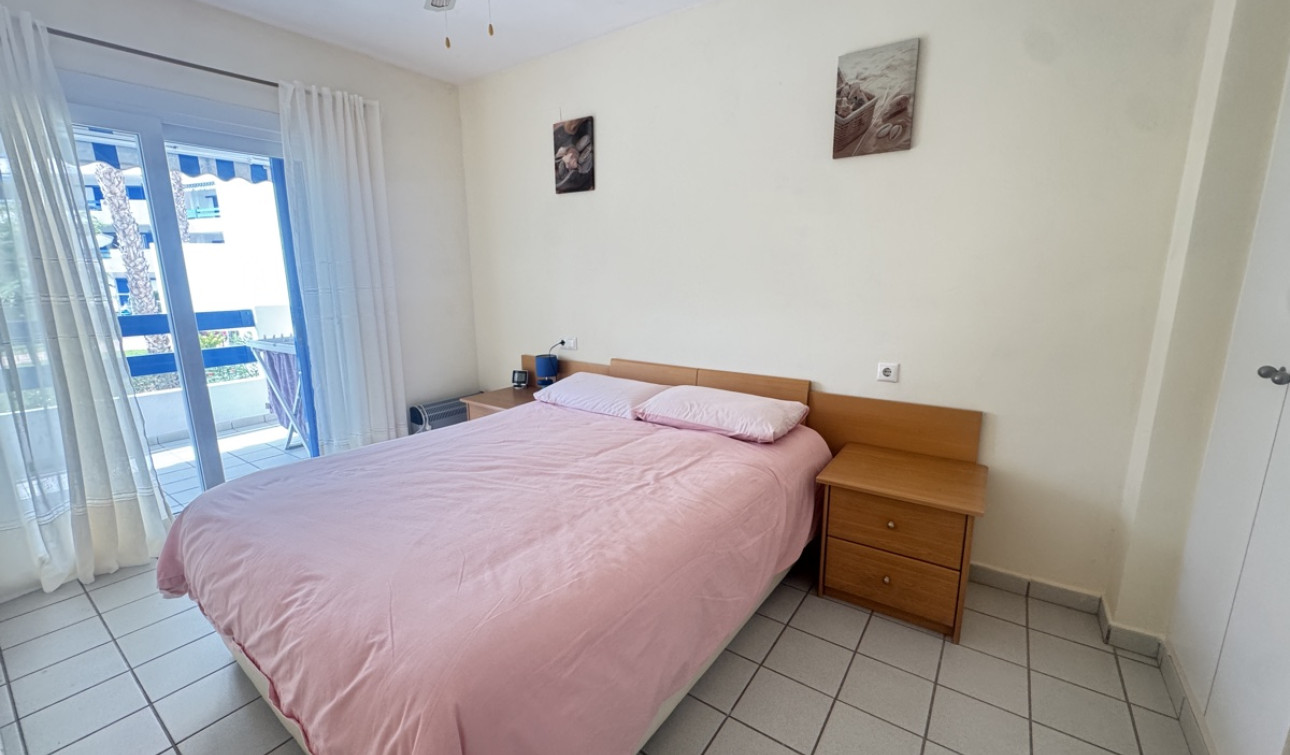 Resale - Apartment / Flat - Playa Flamenca