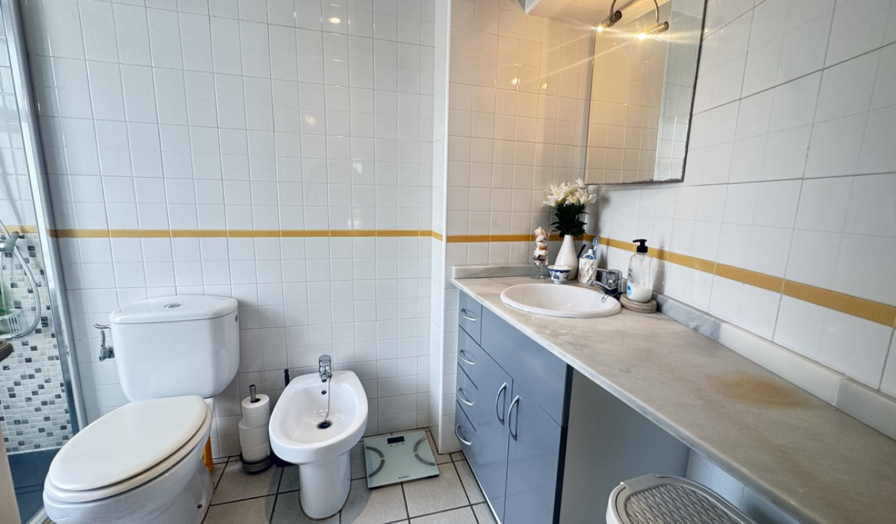 Resale - Apartment / Flat - Playa Flamenca