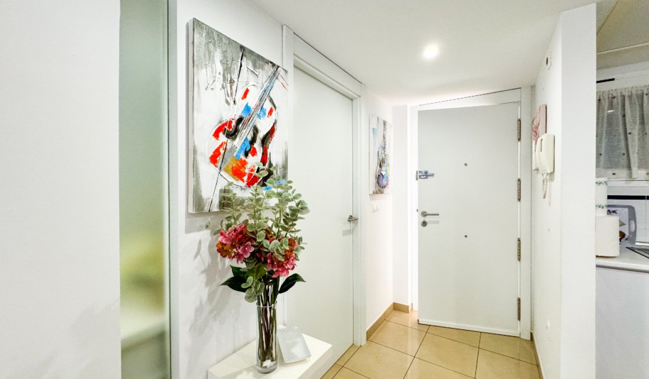 Resale - Apartment / Flat - Playa Flamenca