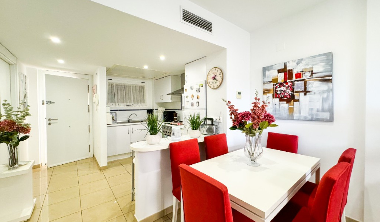 Resale - Apartment / Flat - Playa Flamenca
