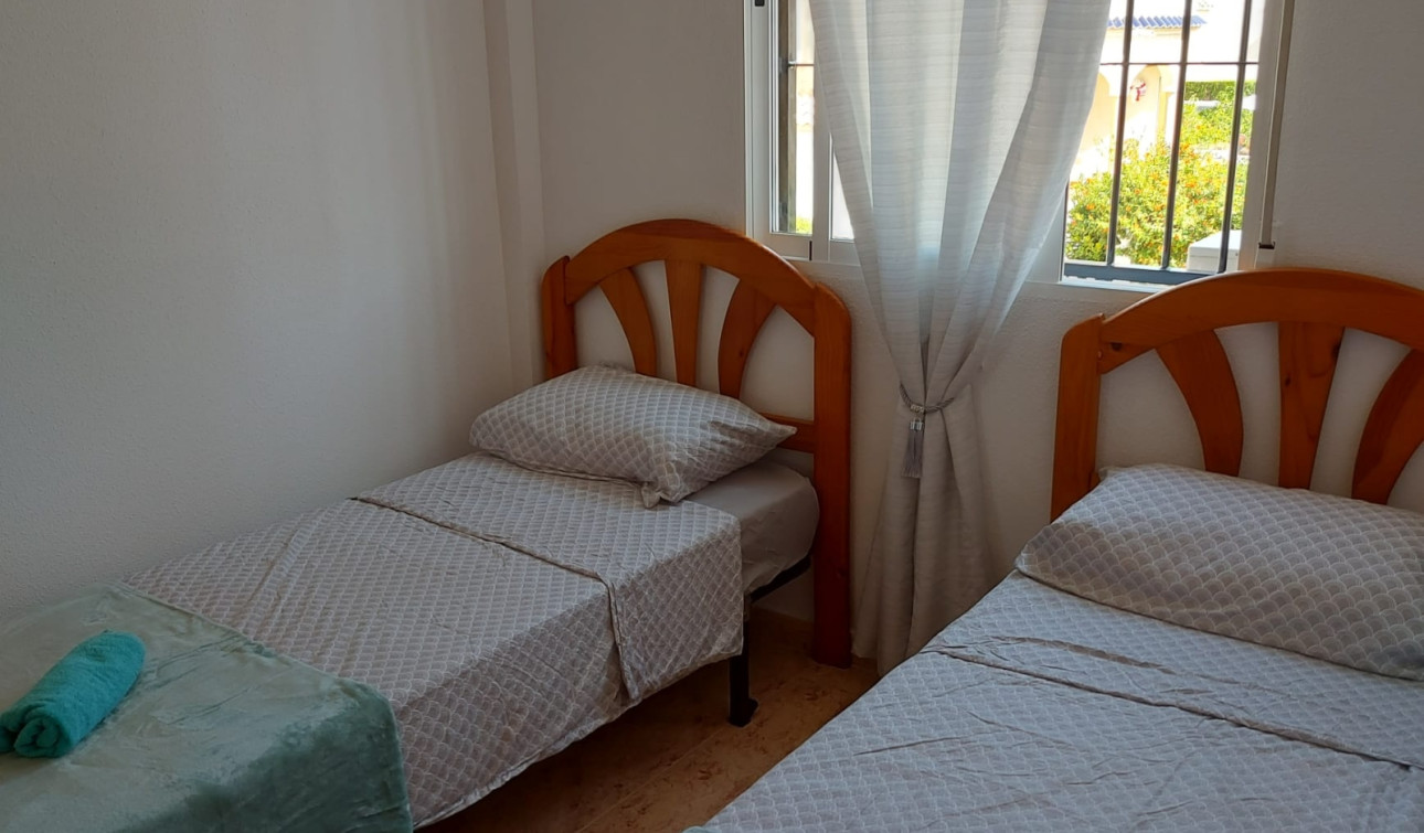 Resale - Apartment / Flat - Playa Flamenca