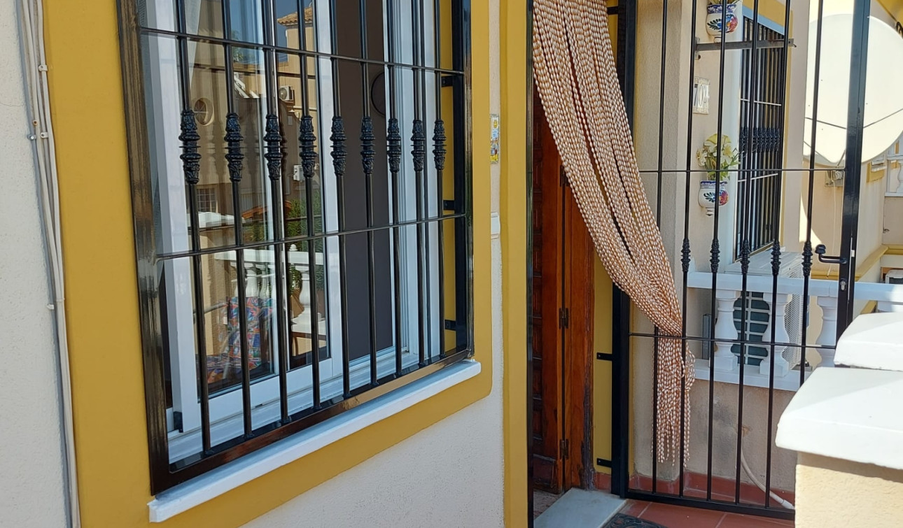 Resale - Apartment / Flat - Playa Flamenca