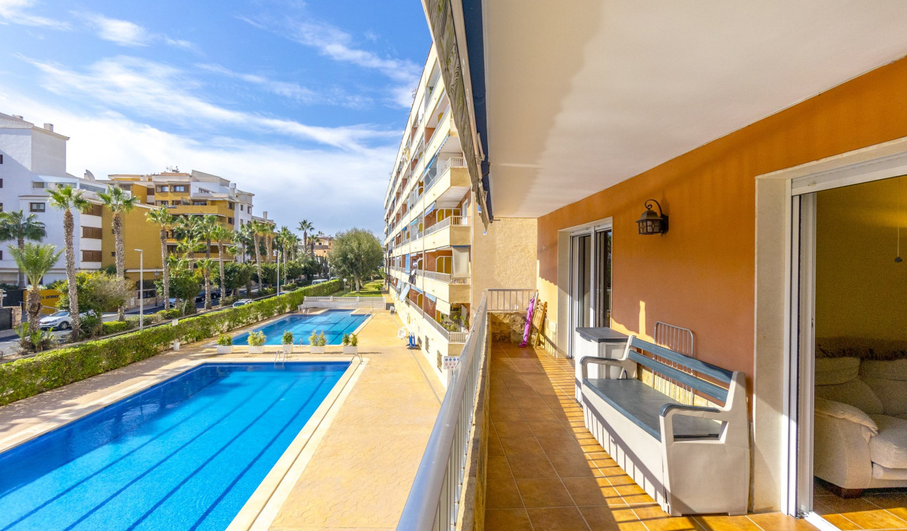 Resale - Apartment / Flat - Punta Prima - El Acequión