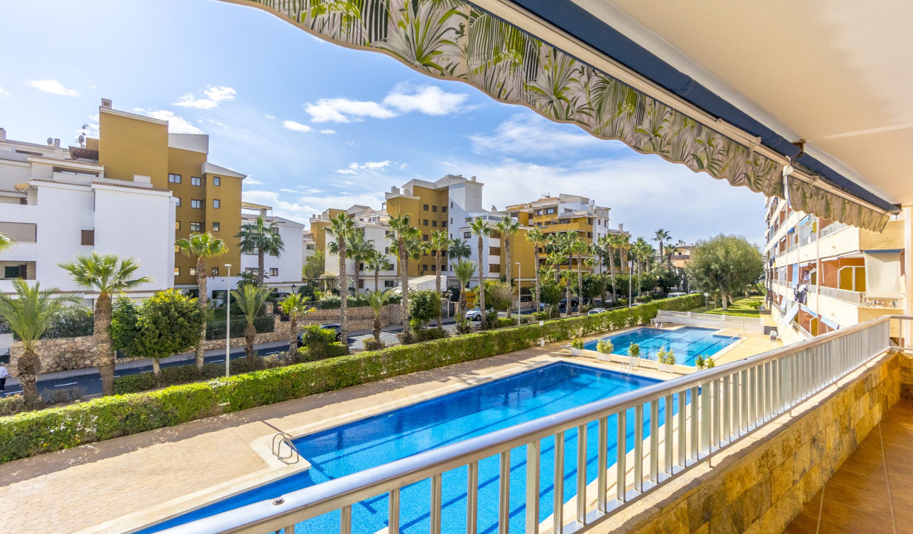 Resale - Apartment / Flat - Punta Prima - El Acequión