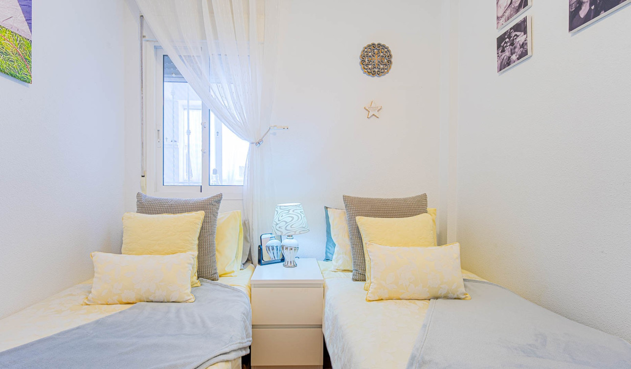 Resale - Apartment / Flat - Punta Prima - La Ciñuelica