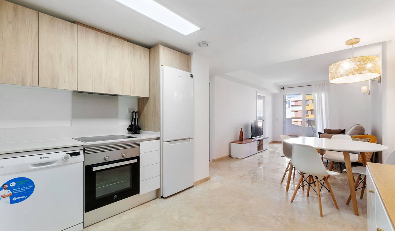 Resale - Apartment / Flat - Punta Prima - La Recoleta