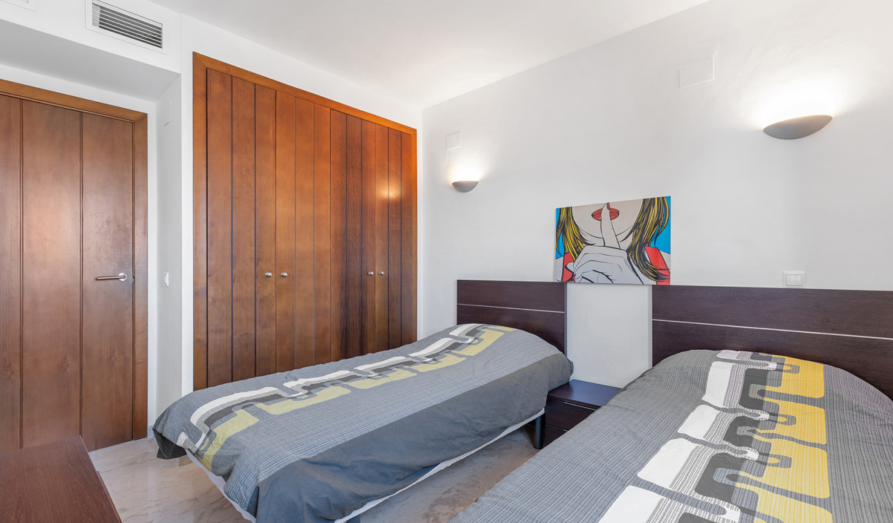 Resale - Apartment / Flat - Punta Prima - La Recoleta