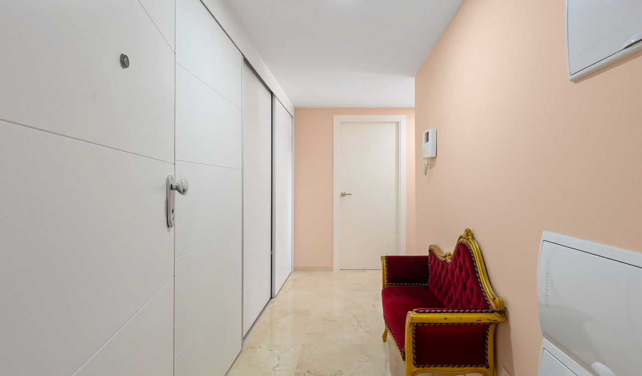 Resale - Apartment / Flat - Punta Prima - La Recoleta