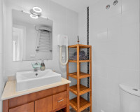 Resale - Apartment / Flat - Punta Prima