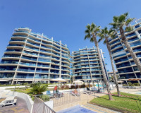 Resale - Apartment / Flat - Punta Prima