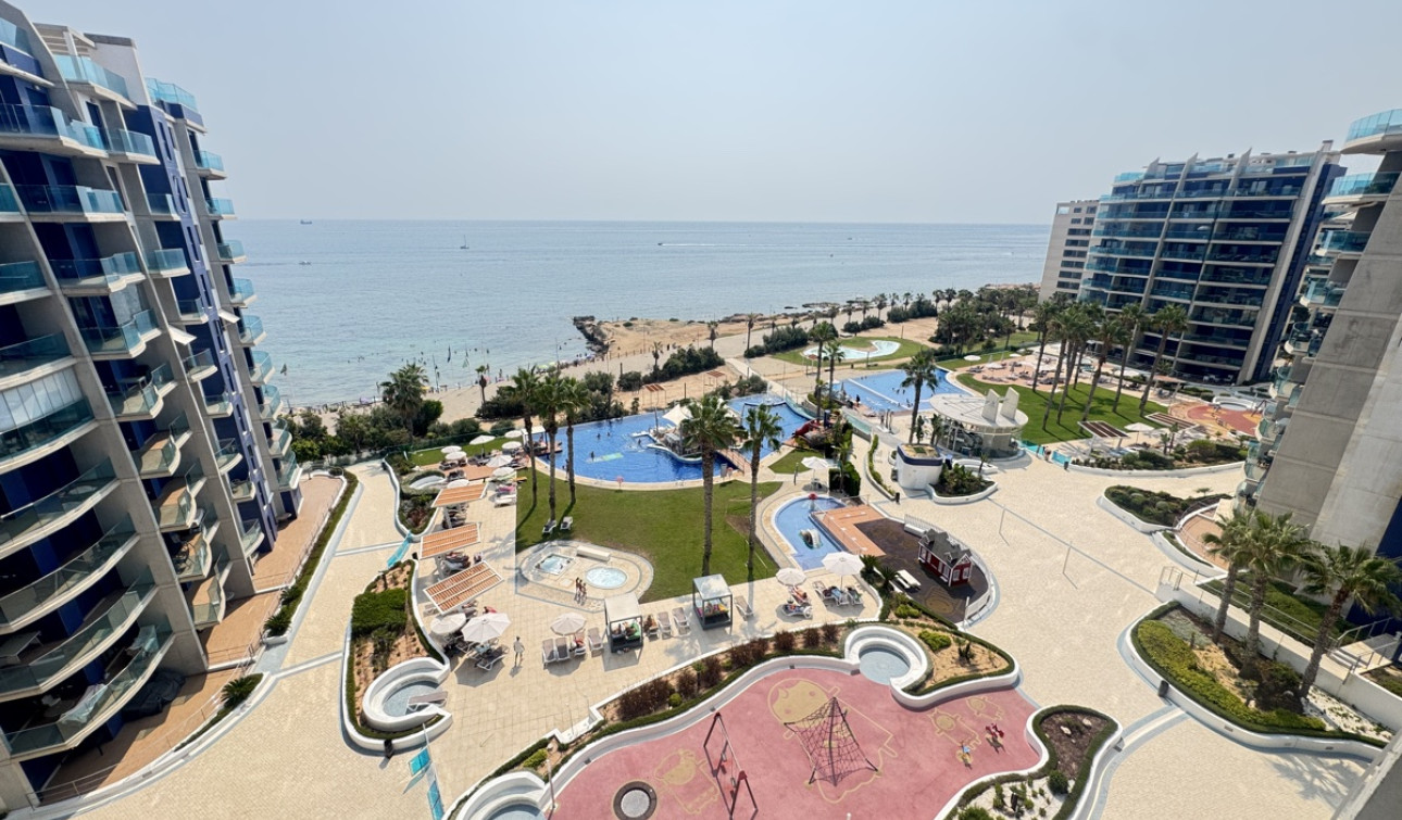 Resale - Apartment / Flat - Punta Prima