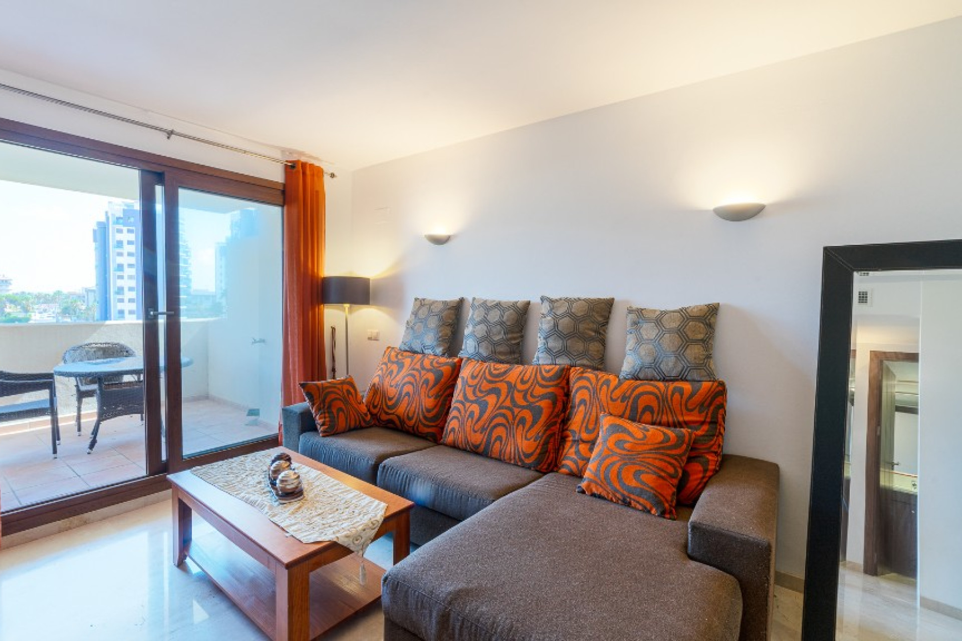 Resale - Apartment / Flat - Punta Prima