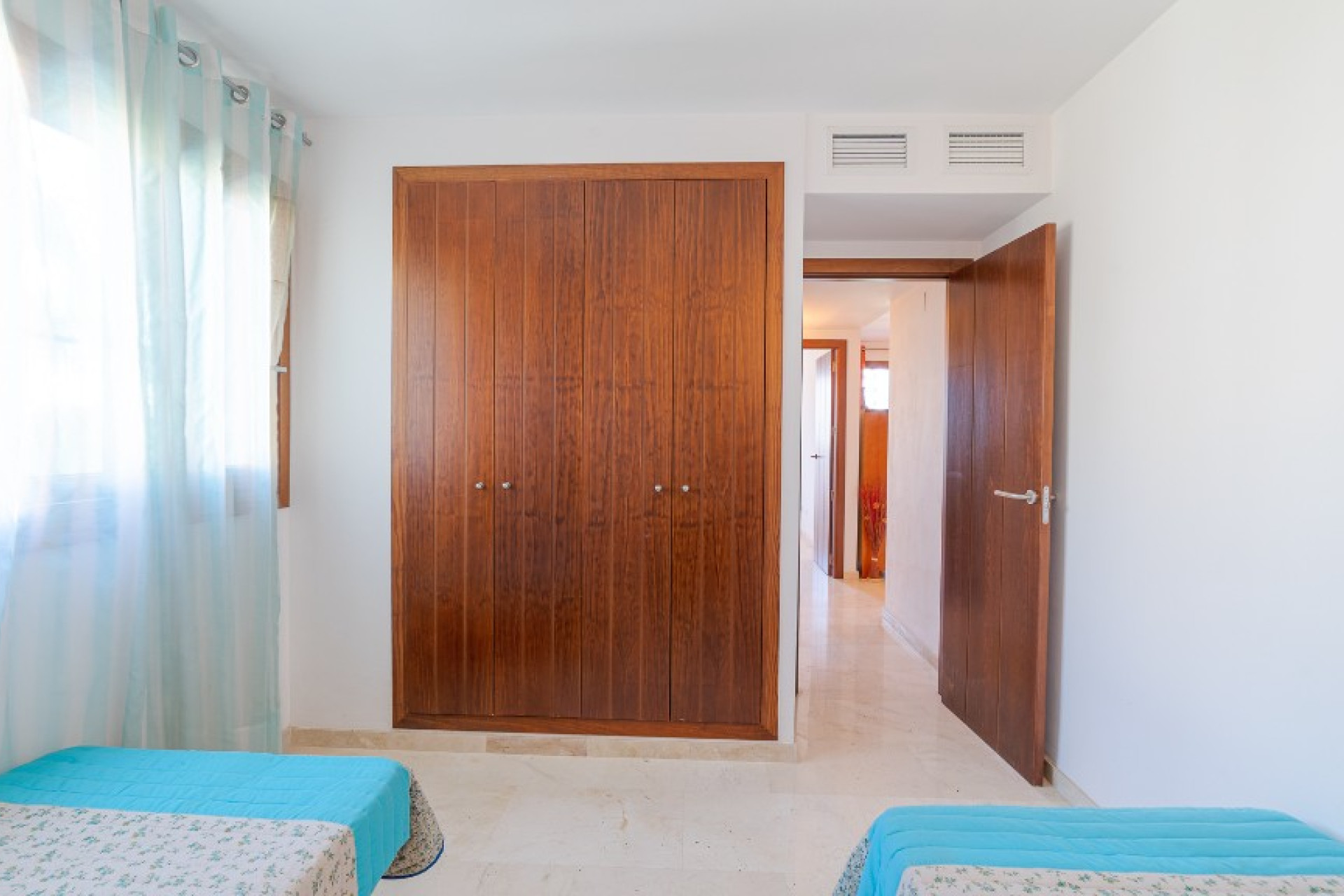Resale - Apartment / Flat - Punta Prima
