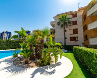 Resale - Apartment / Flat - Punta Prima