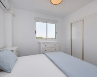 Resale - Apartment / Flat - Punta Prima