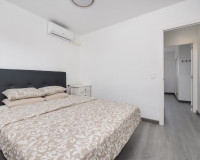 Resale - Apartment / Flat - Punta Prima